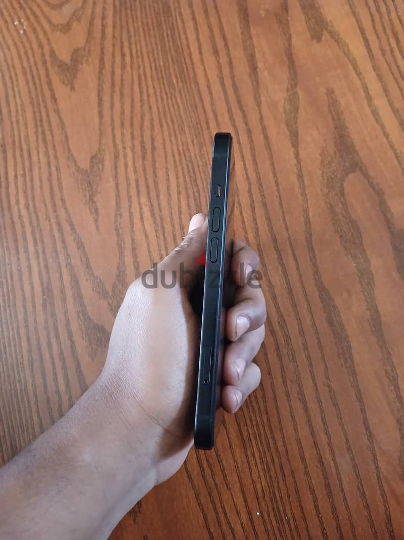 Apple - iPhone 15 7