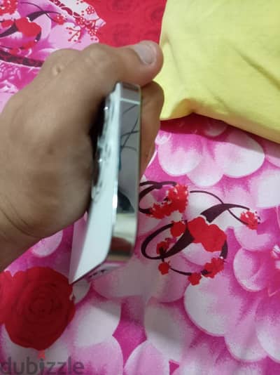 آبل - آيفون 14 برو