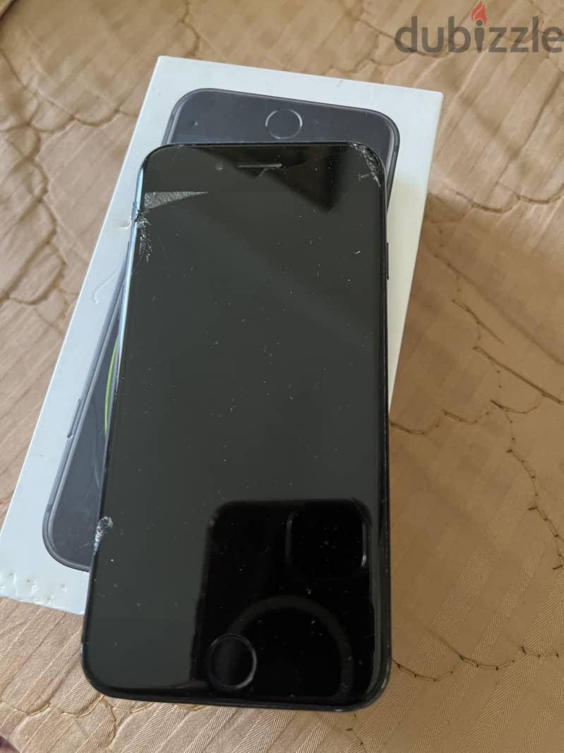 Iphone se 2020 4