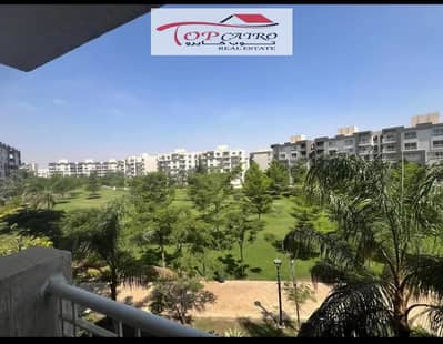 Apartment for sale in Madinaty b12 with a stunning view