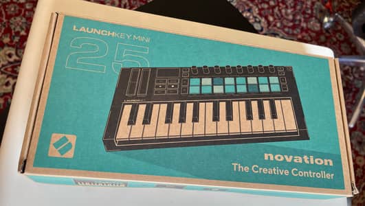 Novation Launchkey mini 25 MK4 (Like New)