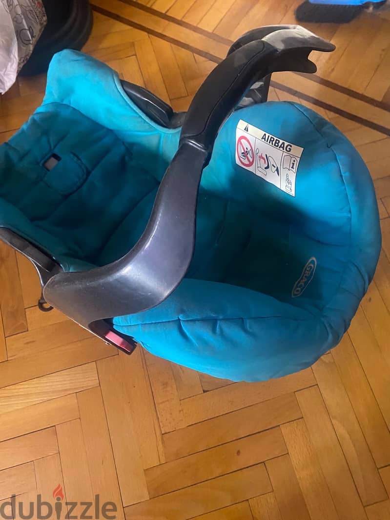 Cargo Stroller and car seat 4