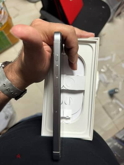 Apple - iPhone 16 Pro Max
