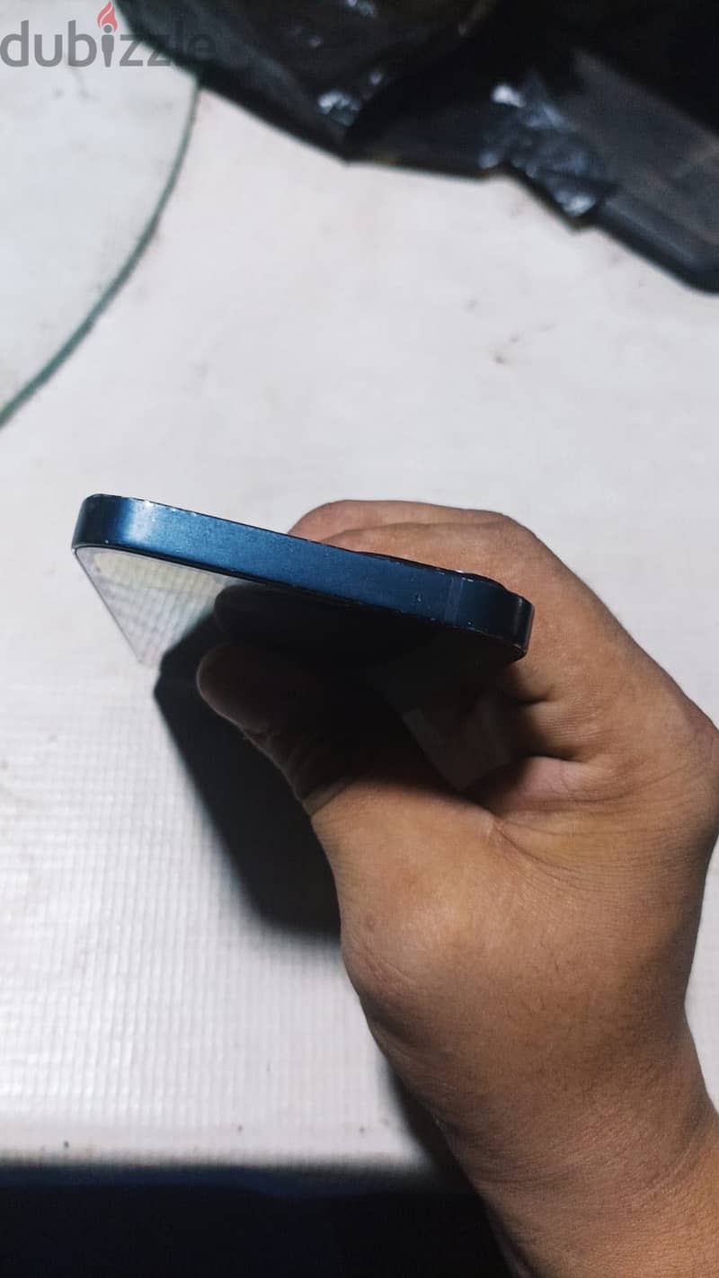 Apple - iPhone 13 8