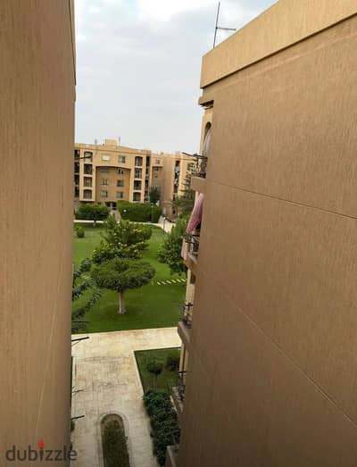 Apartment for sale 90 sqm great bargain price near services Old Market Bank Complex and Administrative Area Phase 1 Al Rehab