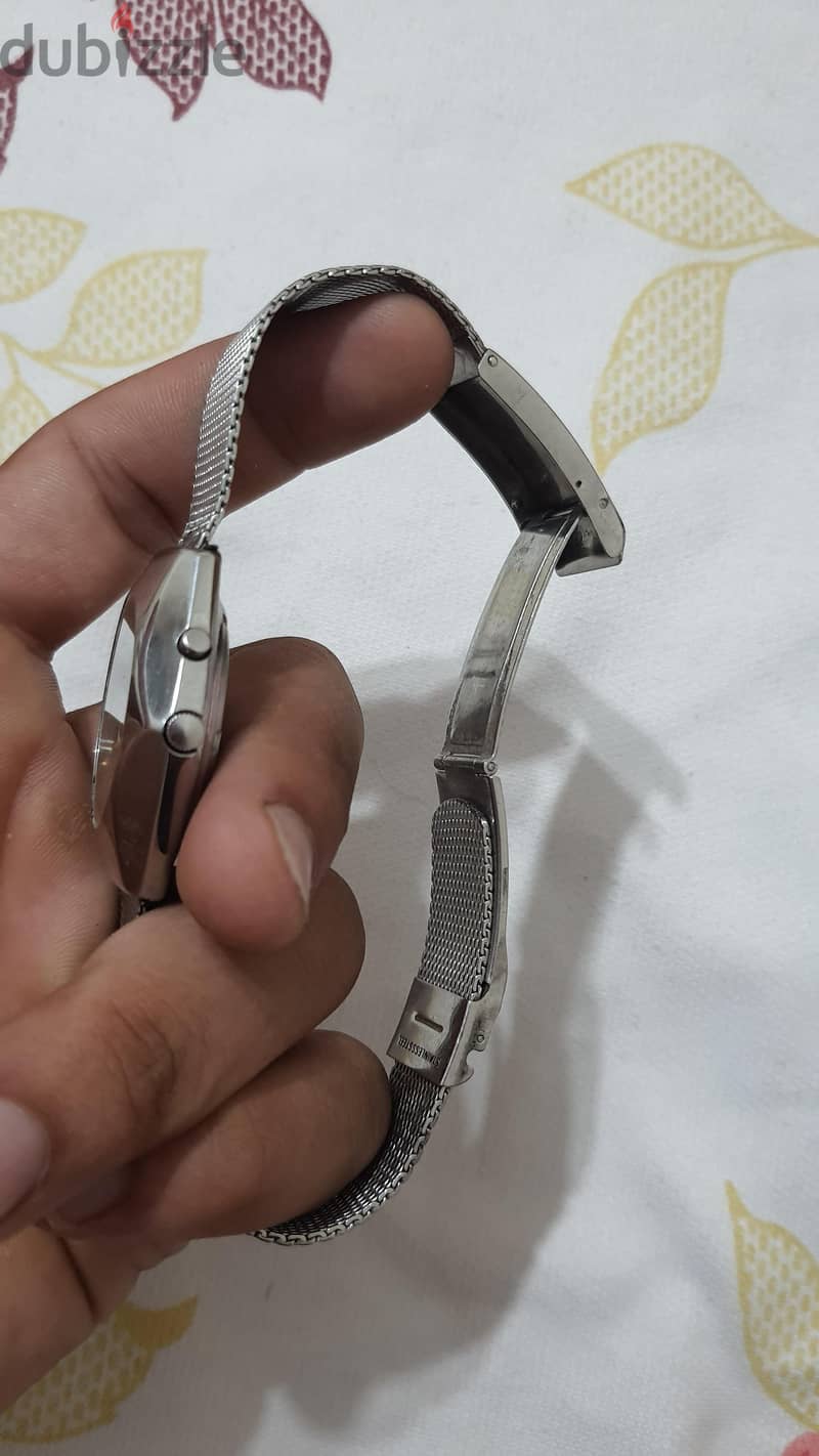 watch 2
