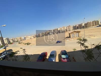 للبيع باللوتس الشماليه المنطقه الرابعه بالقرب من التسعين الشمالى