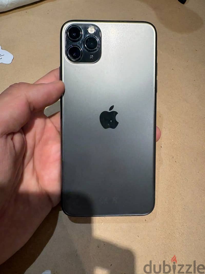 Apple - iPhone 11 Pro Max 1