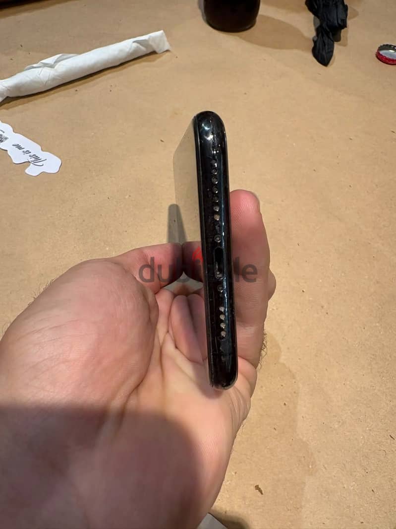 Apple - iPhone 11 Pro Max 7