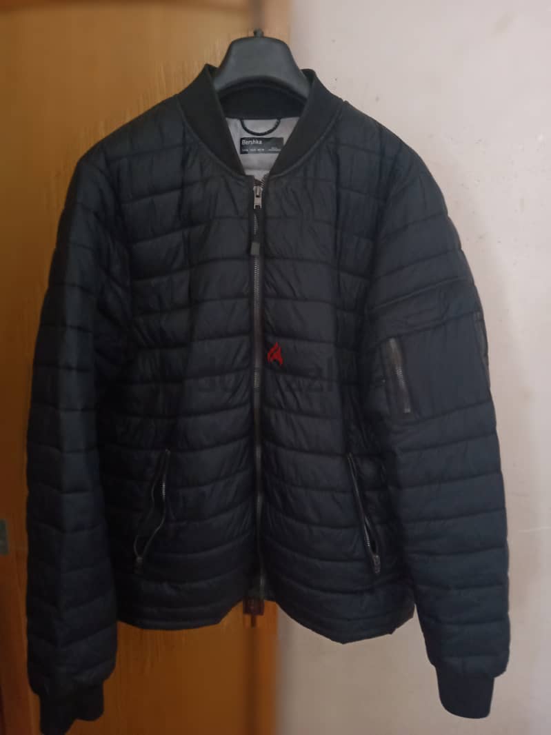 Bershka puffer Jacket جاكيت بامب أسبانى 4