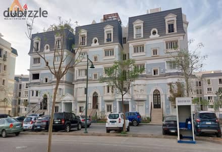شقة متشطبة بالكامل وجاهزة للسكن في ماونتن فيو هايد بارك التجمع الخامس