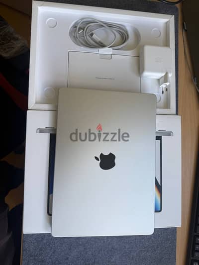 Macbook pro M1 pro 14inch 16gb With BOX