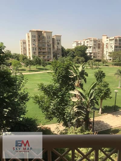 شقة بيع كاش في مدينتي نموذج ٥٠٠ في b1 مساحة 245 متر وايد جاردن فيو تشطيب سوبر لوكس
