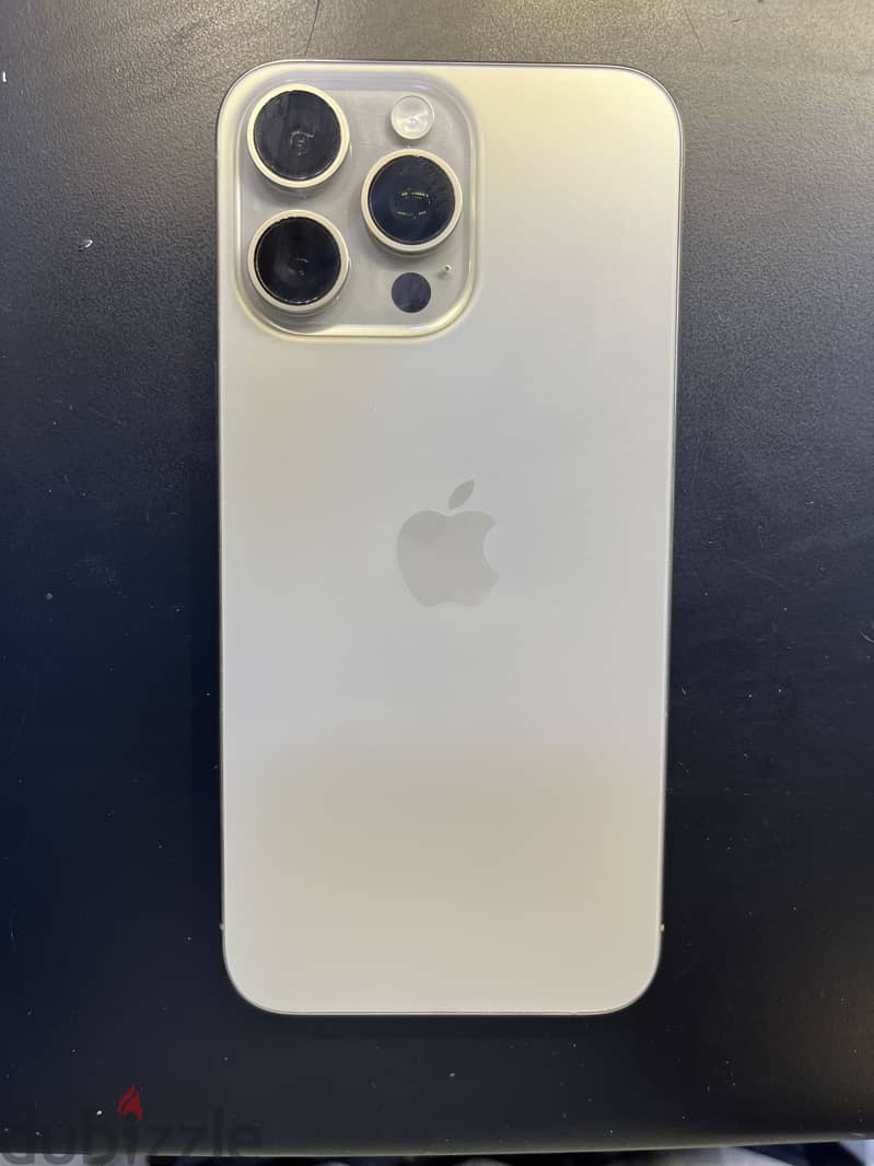 Apple - iPhone 15 Pro Max 1