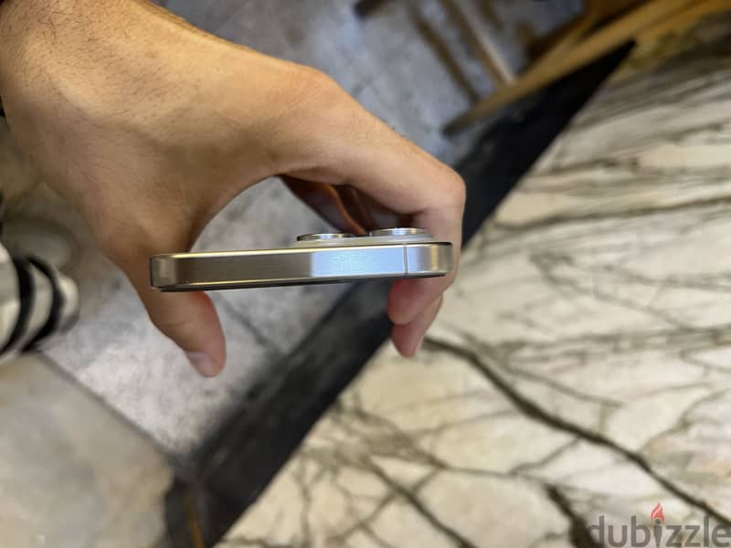 Apple - iPhone 15 Pro Max 3