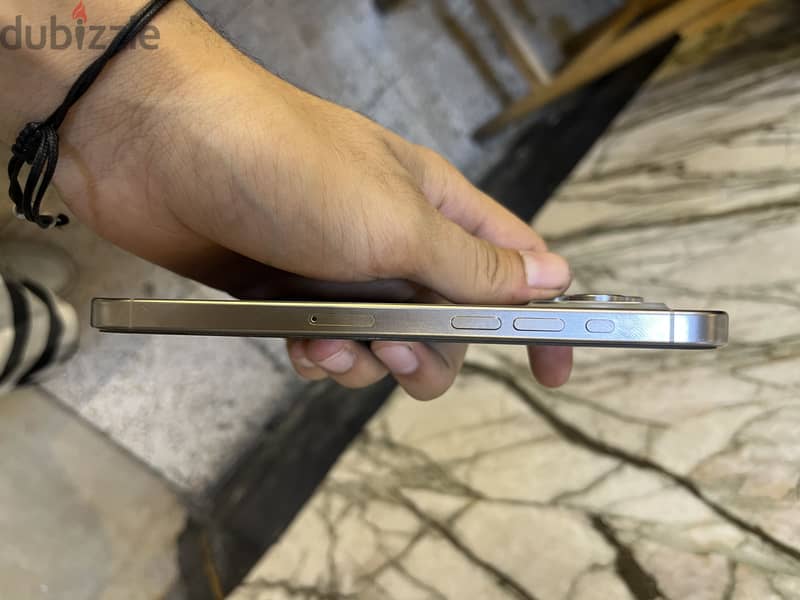 Apple - iPhone 15 Pro Max 7