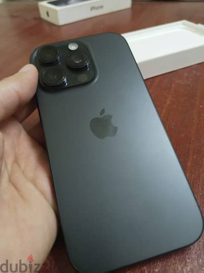 آبل - آيفون 16 برو
