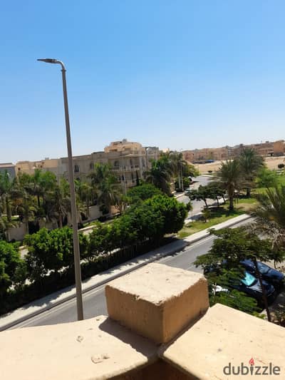 Apartment for sale with a share in the land in Al-Nargis villas with a distinctive view