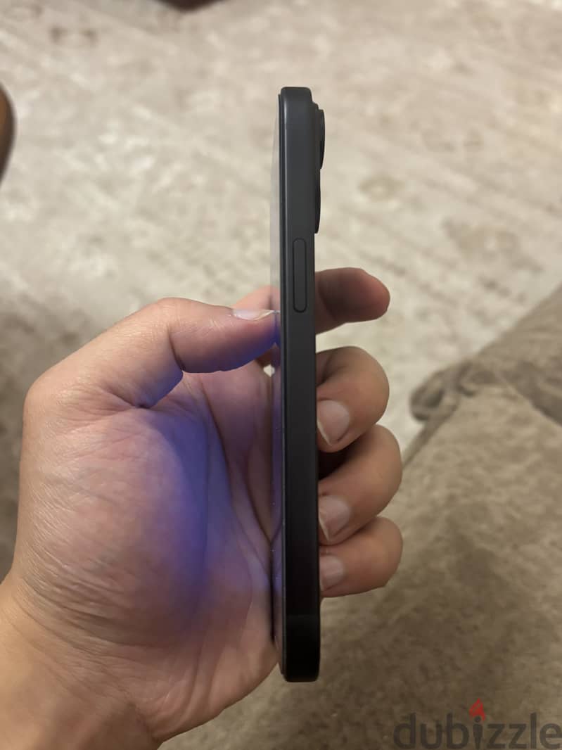 Apple - iPhone 15 5