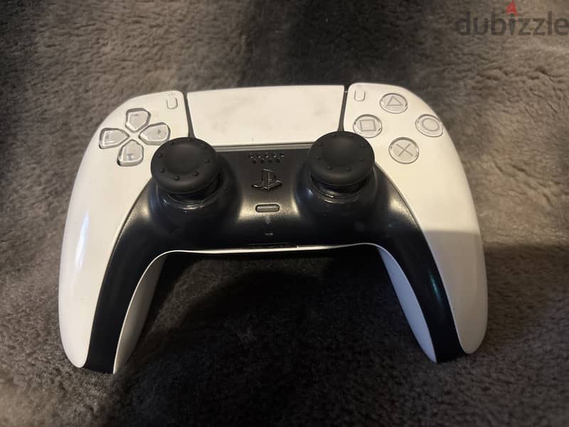 Playstation 5 controller 3