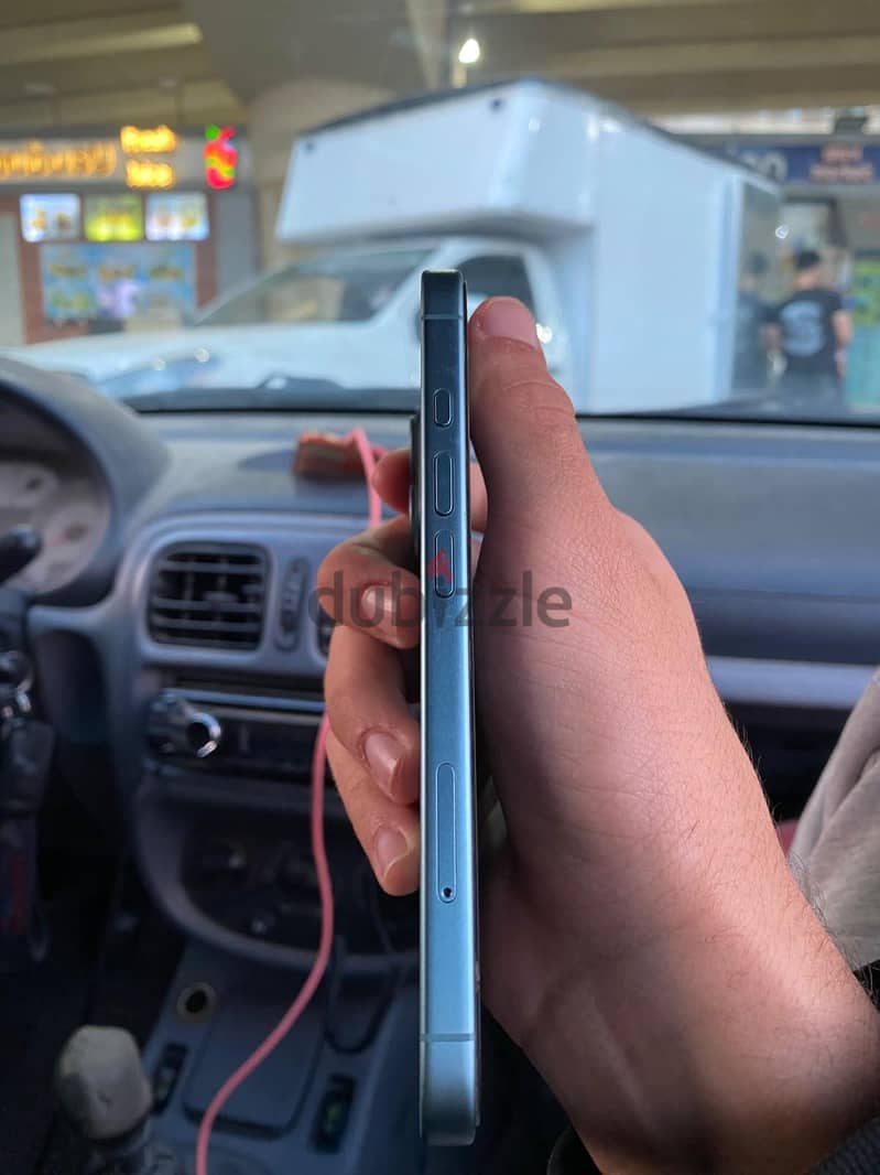 Apple - iPhone 16 2