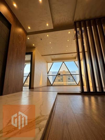 The Lowest Market Price Fully finished 120 sqm administrative office for rent located In North 90th Street Fifth Settlement New Cairo