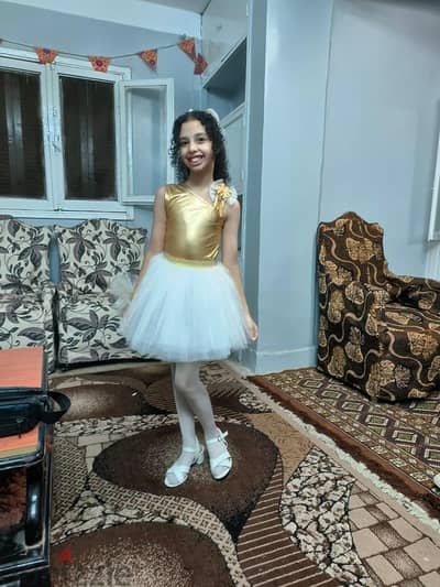 فستان افرح اطفال مقاس ١٠/ ١١  سنه