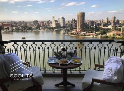 شقة بعائد ايجار بالدولار جاهزة للبيع 62م متشطبة بالفرش الكامل والاجهزة علي كورنيش النيل برج ريف دو نيل،Reef du Neil المعادي بجوار فندق هيلتون