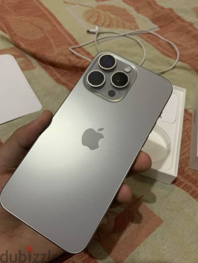 Iphone 15pro max256g 2sim battery 88% ||ايفون15برو ماكس شرحتين ٢٥٦جيجا