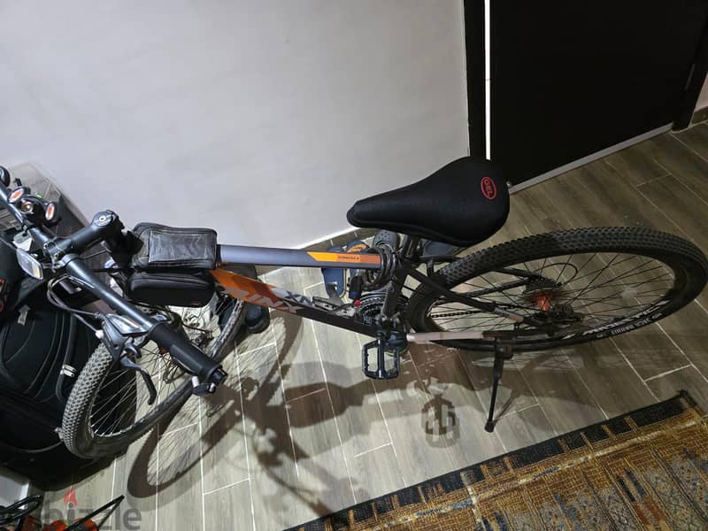 عجلة trinx M136 pro 4