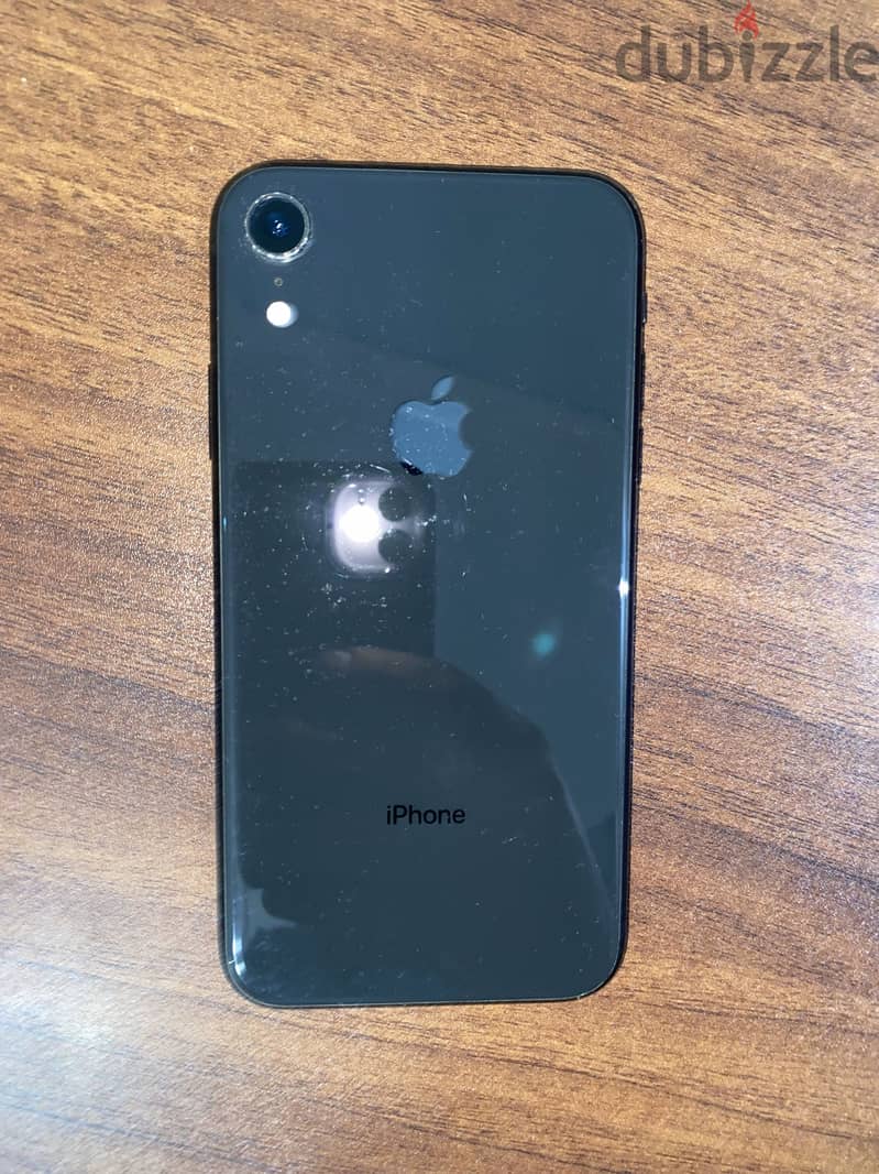 Apple - iPhone XR 1