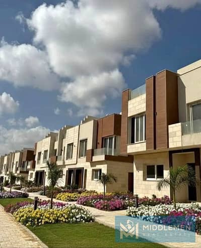 اقل سعر تاون هاوس لوكيشن مميز استلام فوري في ازار 2 القاهرة الجديدة Azzar 2 New Cairo