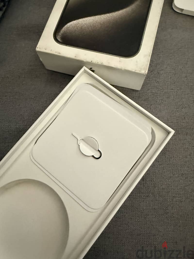 Apple - iPhone 15 Pro Max 2