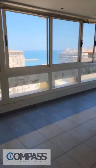 شقة للبيع في لوران