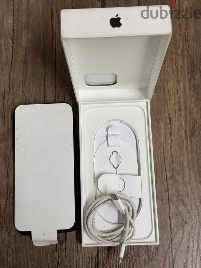 Apple - iPhone 16 Pro Max 2