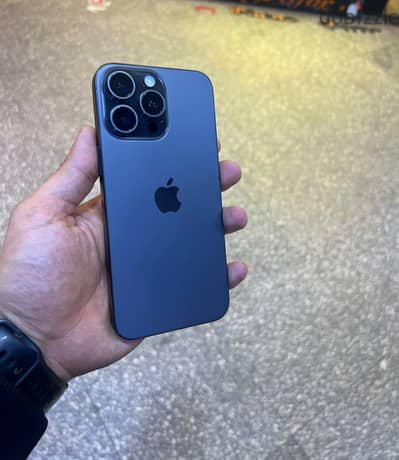 Apple - iPhone 15 Pro Max
