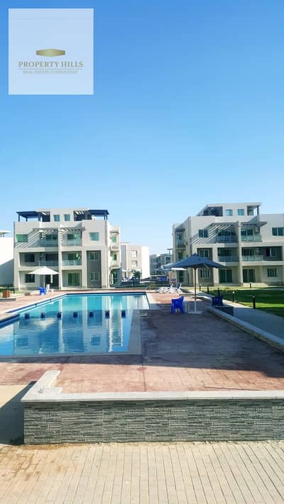 For sale, available for immediate handover: a penthouse in Aroma Village, Ain Sokhna—fully finished and equipped with natural gas.
