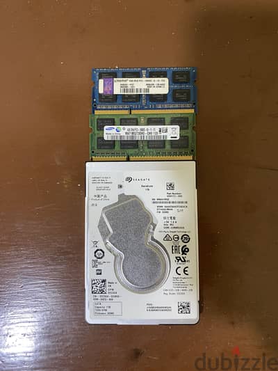 هارد seagate و٢ رام 4gb
