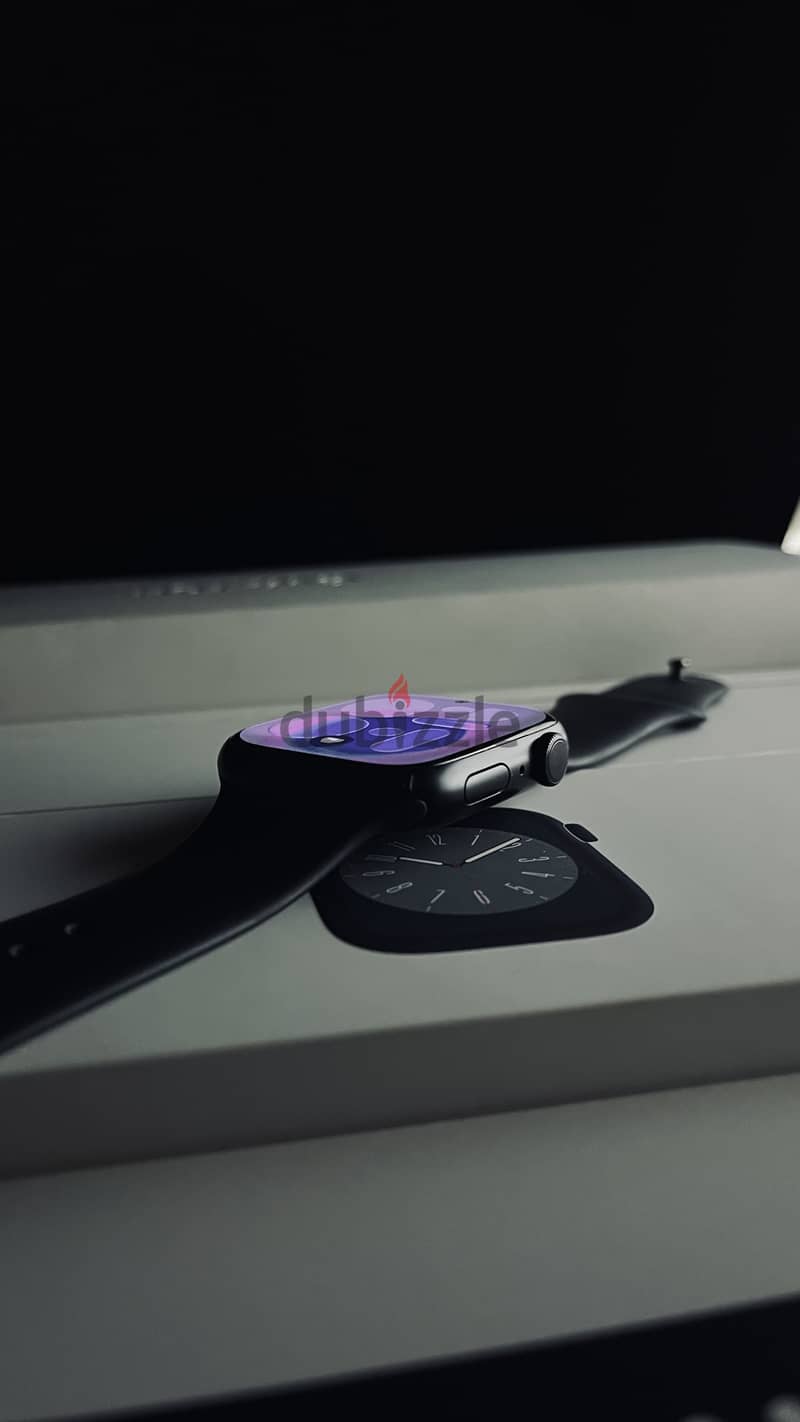 Apple watch series 8 100% 1