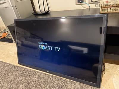 Samsung LED بحاله ممتازة استخدام بسيط جدا