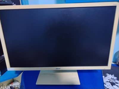 Acer b246HL