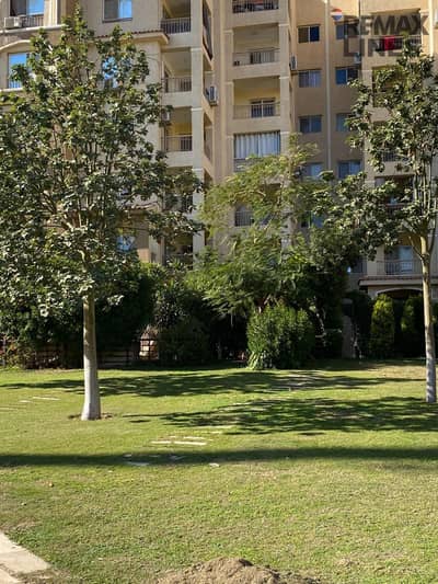Ground floor apartment for rent in Madinaty B3 with garden view and prime location