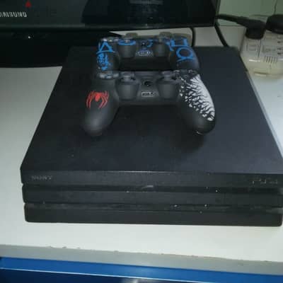 Play station 4 pro