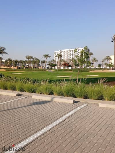 شقة للبيع متشطبة للاستلام الفوري في أب تاون كايرو إعمار المقطم Uptown Cairo Emaar Mokattam
