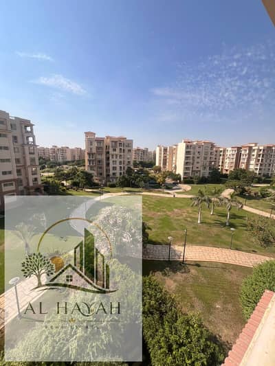 Apartment 175 meters with a wonderful view of the garden for rent under law in Madinaty Phase B1 and close to all services