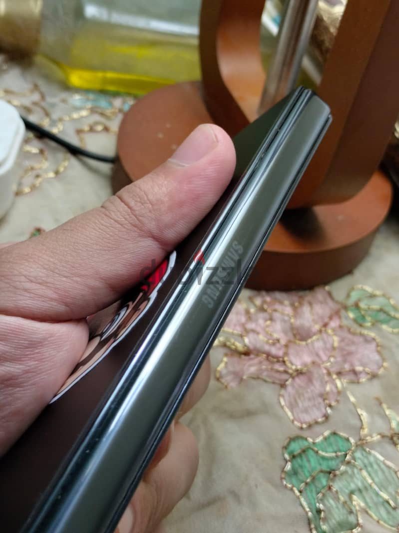Samsung Z Fold 5 3
