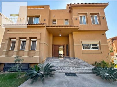 استلام فوري فيلا كورنر بحديقة خاصة للبيع في Katameya Gardens التجمع الخامس