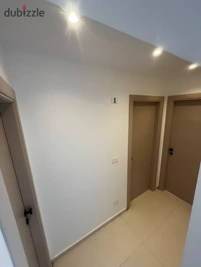 Modern & Elegant 2BR Apartment | Prime Sheikh Zayed Location