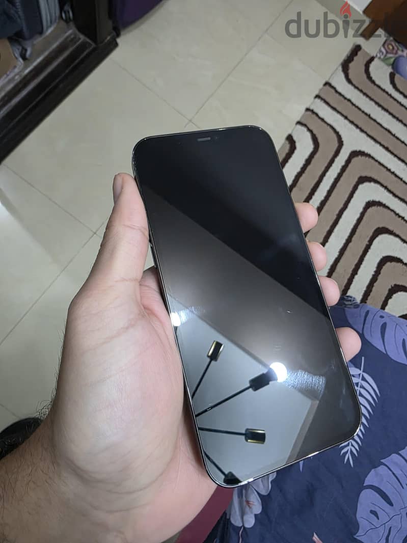 iPhone 12 Pro Max - 128GB 8