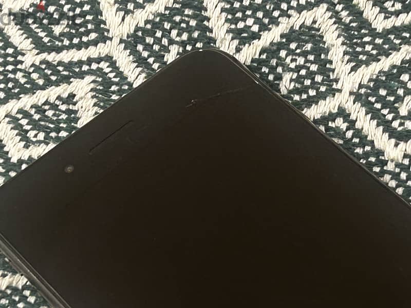 Apple - iPhone 8 Plus 4